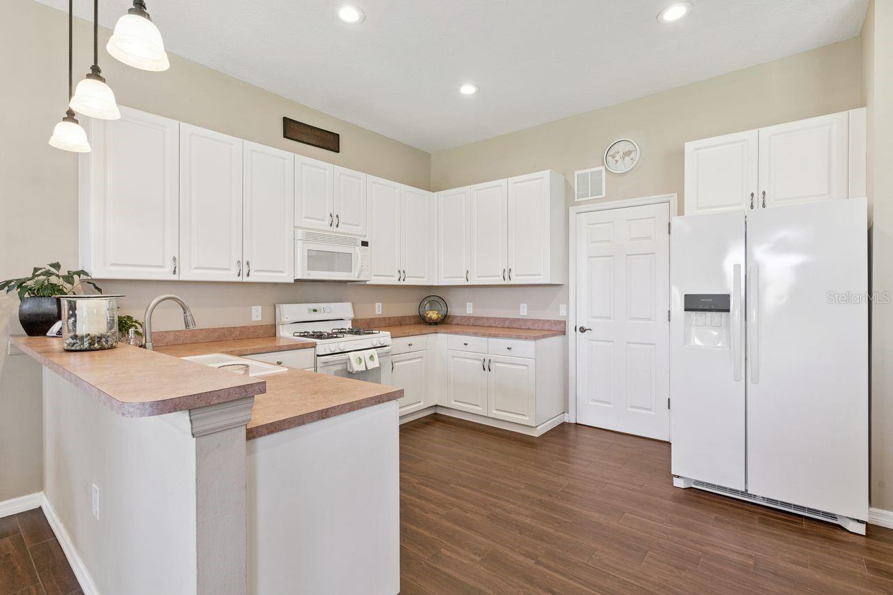 2824 MAJESTIC ISLE DR, CLERMONT, FL, 34711