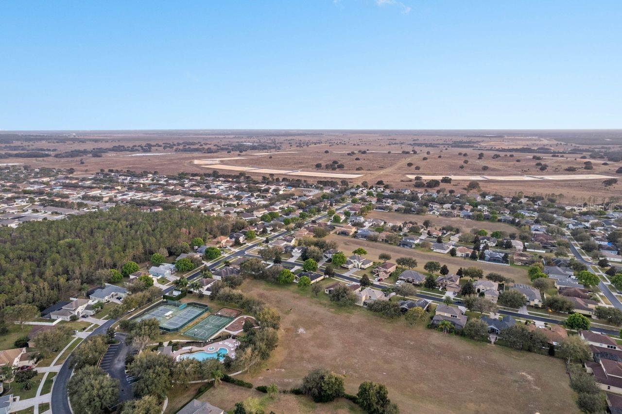 2824 MAJESTIC ISLE DR, CLERMONT, FL, 34711