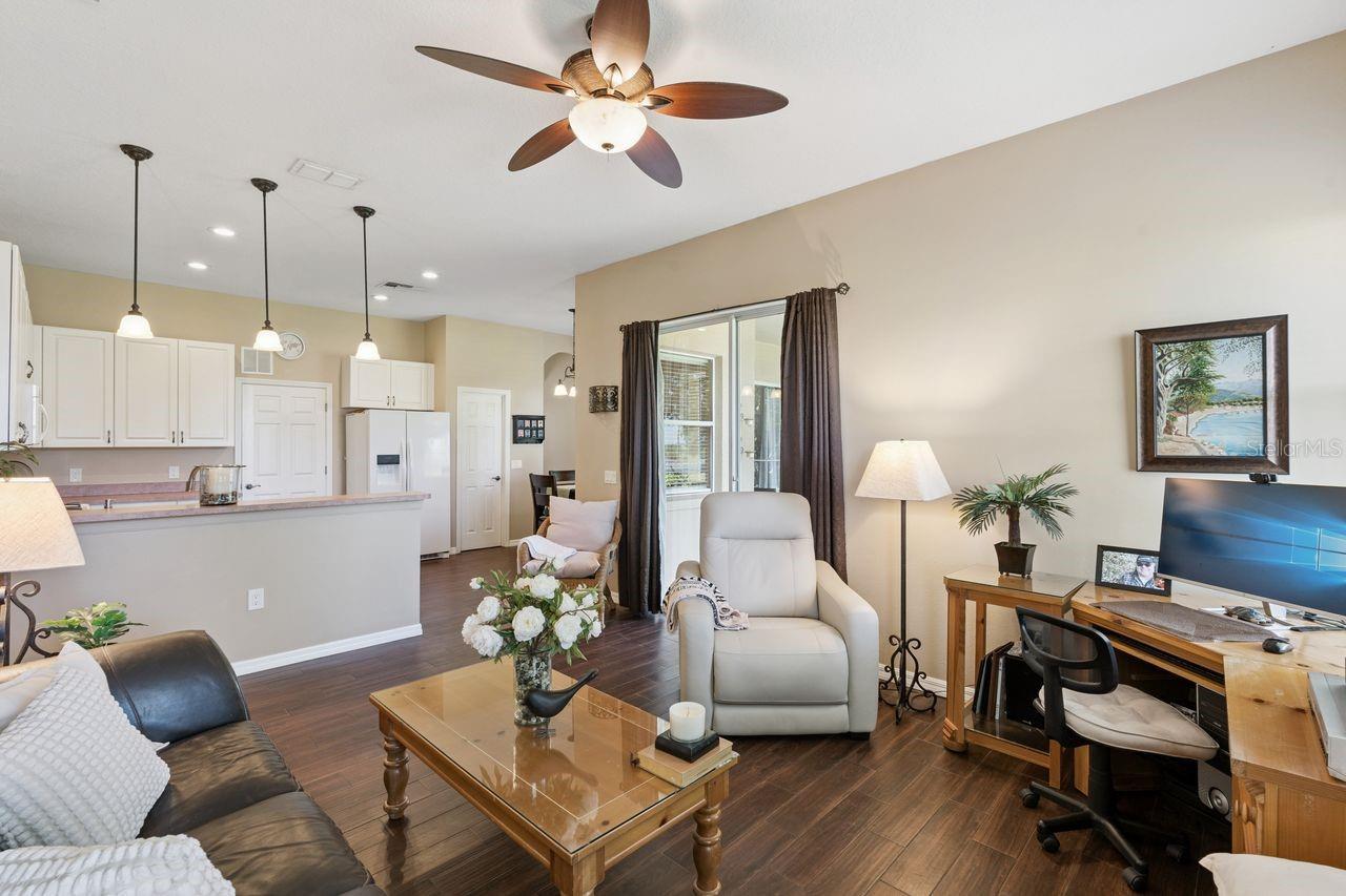 2824 MAJESTIC ISLE DR, CLERMONT, FL, 34711