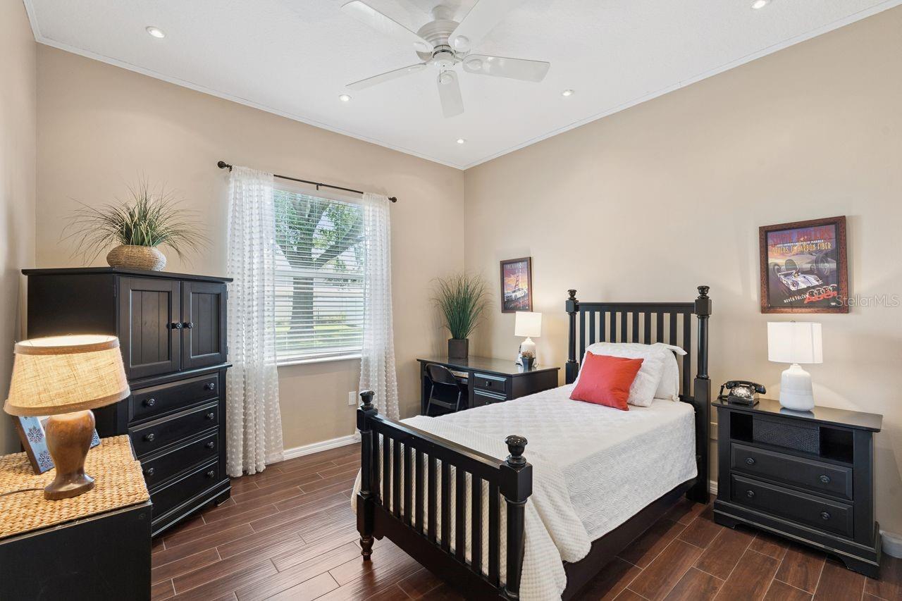 2824 MAJESTIC ISLE DR, CLERMONT, FL, 34711