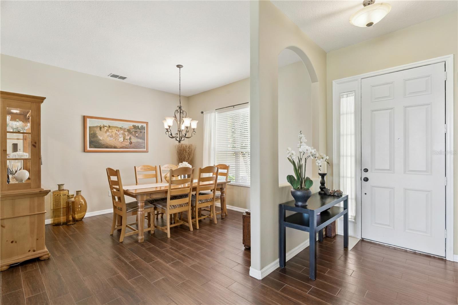2824 MAJESTIC ISLE DR, CLERMONT, FL, 34711