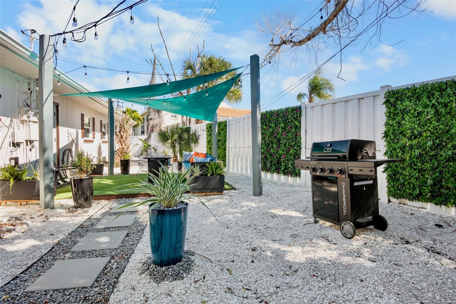 1138 SUN N SEA DR, SARASOTA, FL, 34242