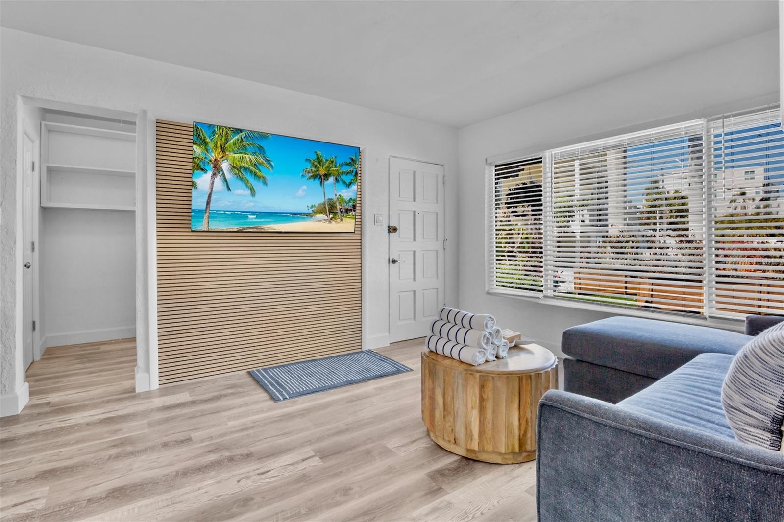 1138 SUN N SEA DR, SARASOTA, FL, 34242