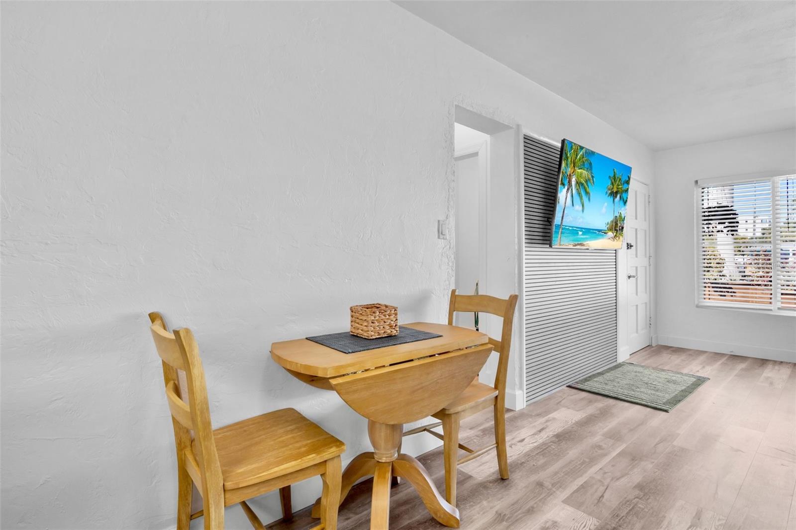 1138 SUN N SEA DR, SARASOTA, FL, 34242