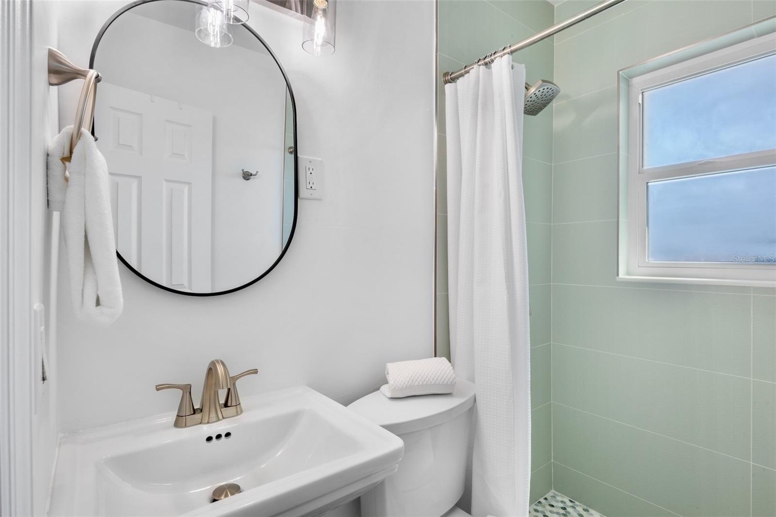 1138 SUN N SEA DR, SARASOTA, FL, 34242