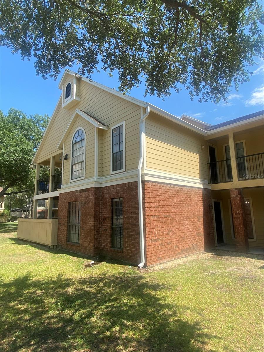 8724 MALLARD RESERVE DR #102, TAMPA, FL, 33614