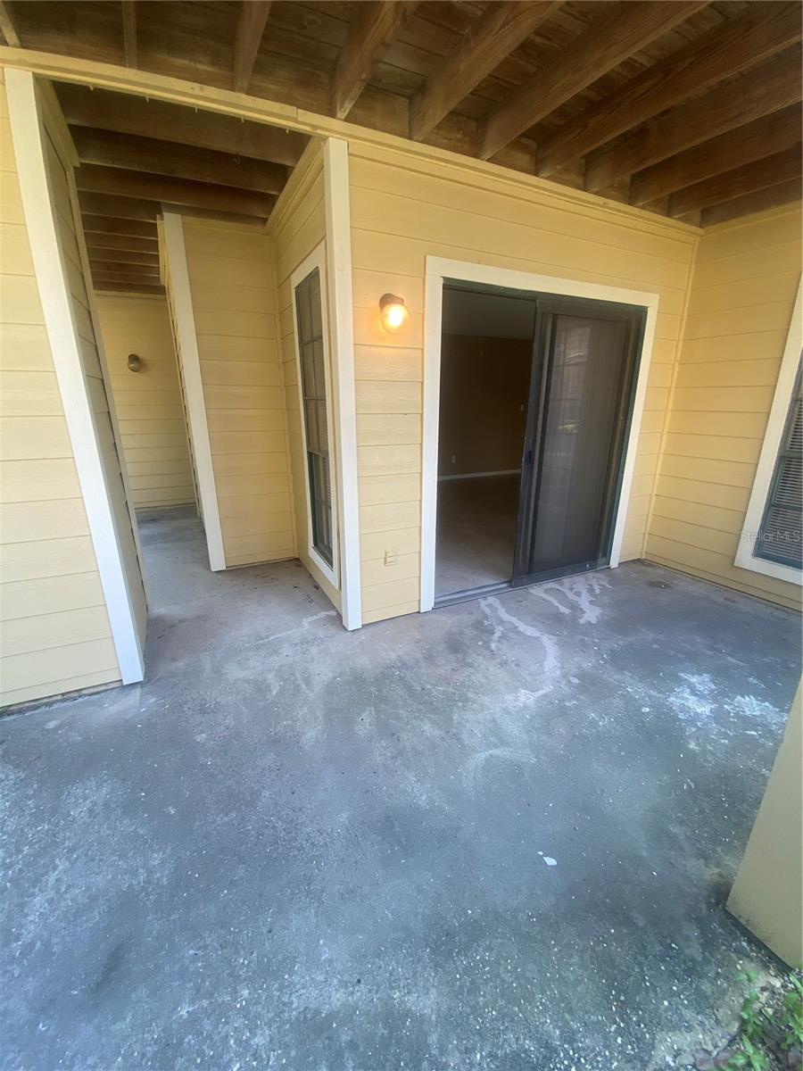8724 MALLARD RESERVE DR #102, TAMPA, FL, 33614
