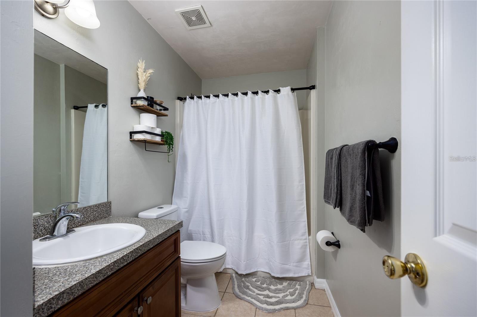 1608 NE 45TH PL, GAINESVILLE, FL, 32609