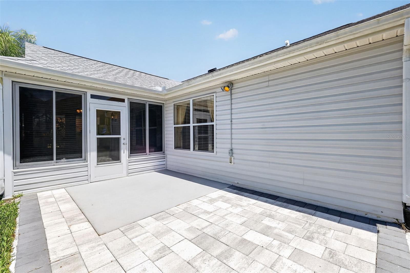 403 MCLEOD LN, THE VILLAGES, FL, 32162