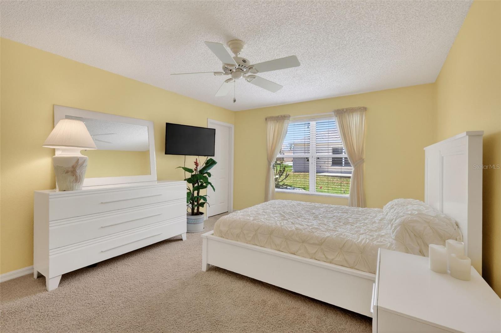 403 MCLEOD LN, THE VILLAGES, FL, 32162