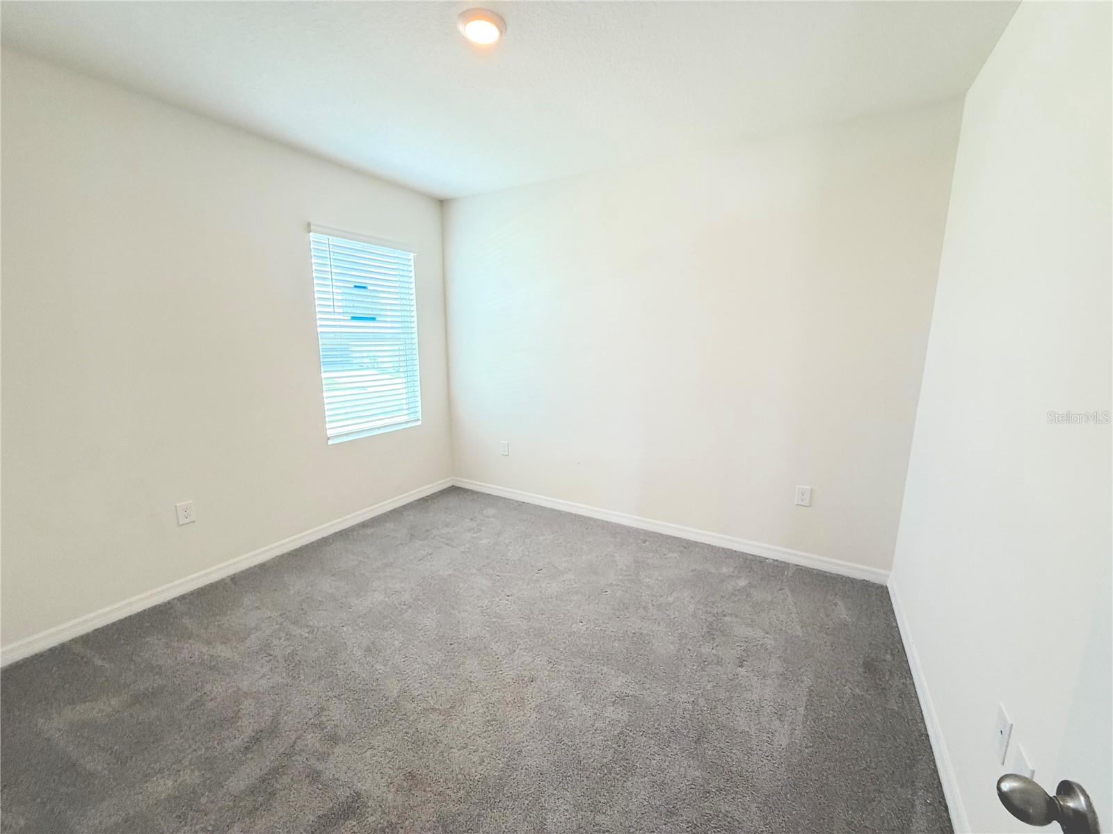 1909 CHICKASAW BLVD, DAVENPORT, FL, 33837