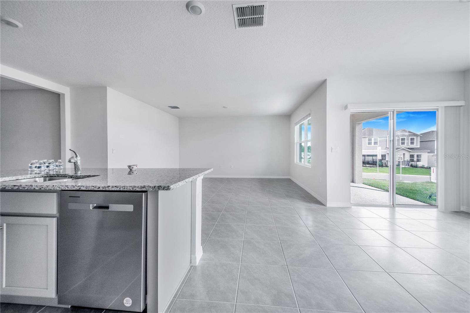 1909 CHICKASAW BLVD, DAVENPORT, FL, 33837