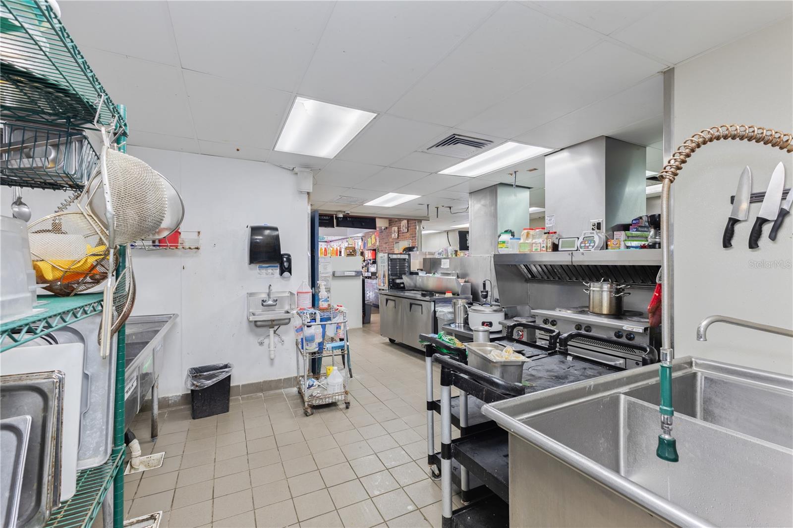 8841 COMMODITY CIR, ORLANDO, FL, 32819