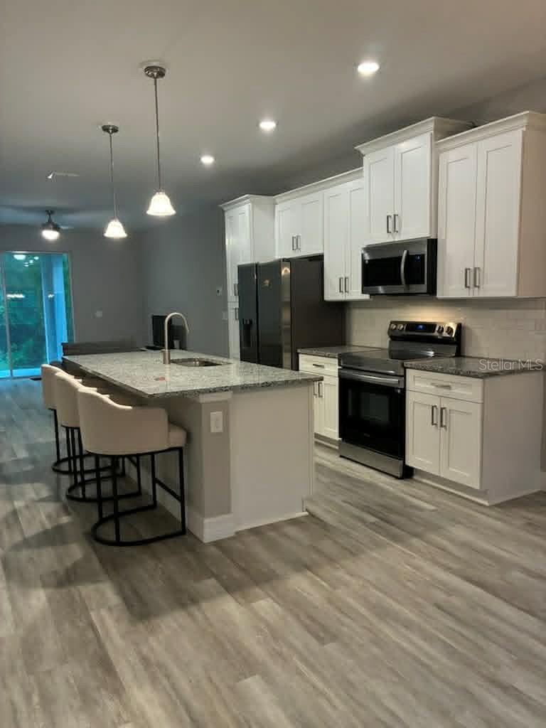 524 E AVONDALE DR, DUNNELLON, FL, 34434