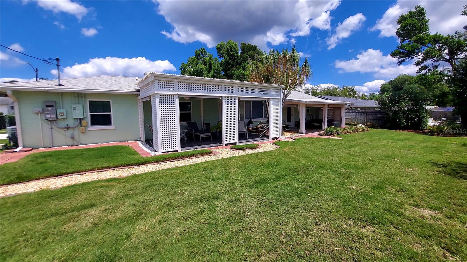 2136 SYLVAN POINT DR, MOUNT DORA, FL, 32757