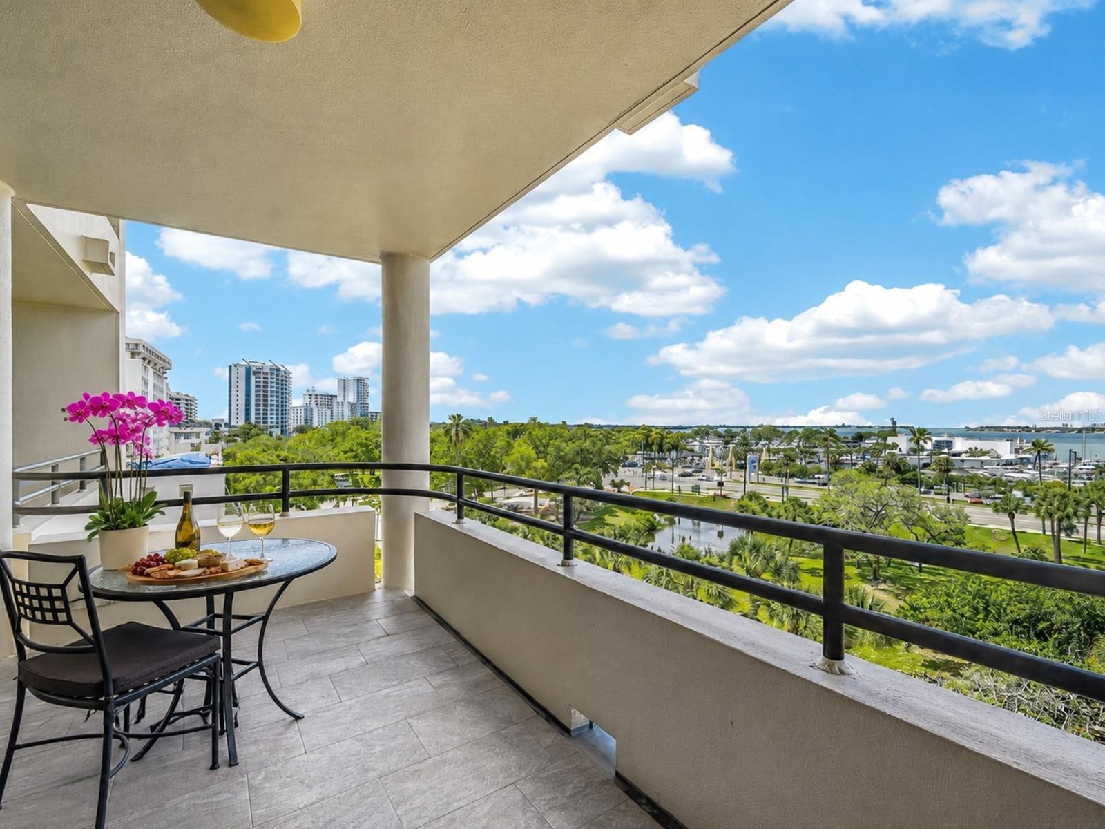 1255 N GULFSTREAM AVE #507, SARASOTA, FL, 34236