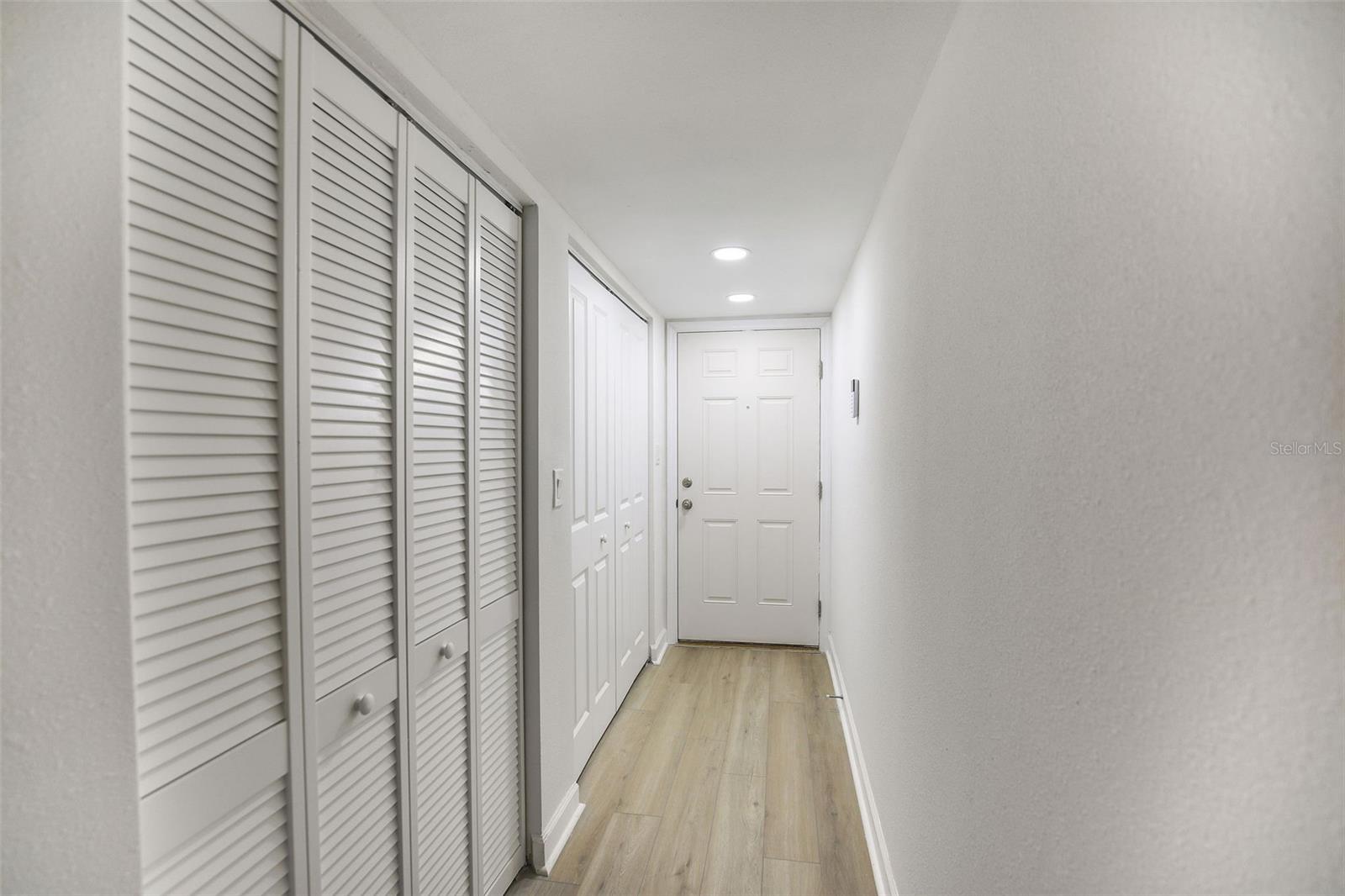 4570 OVERLOOK DR NE #179, ST PETERSBURG, FL, 33703
