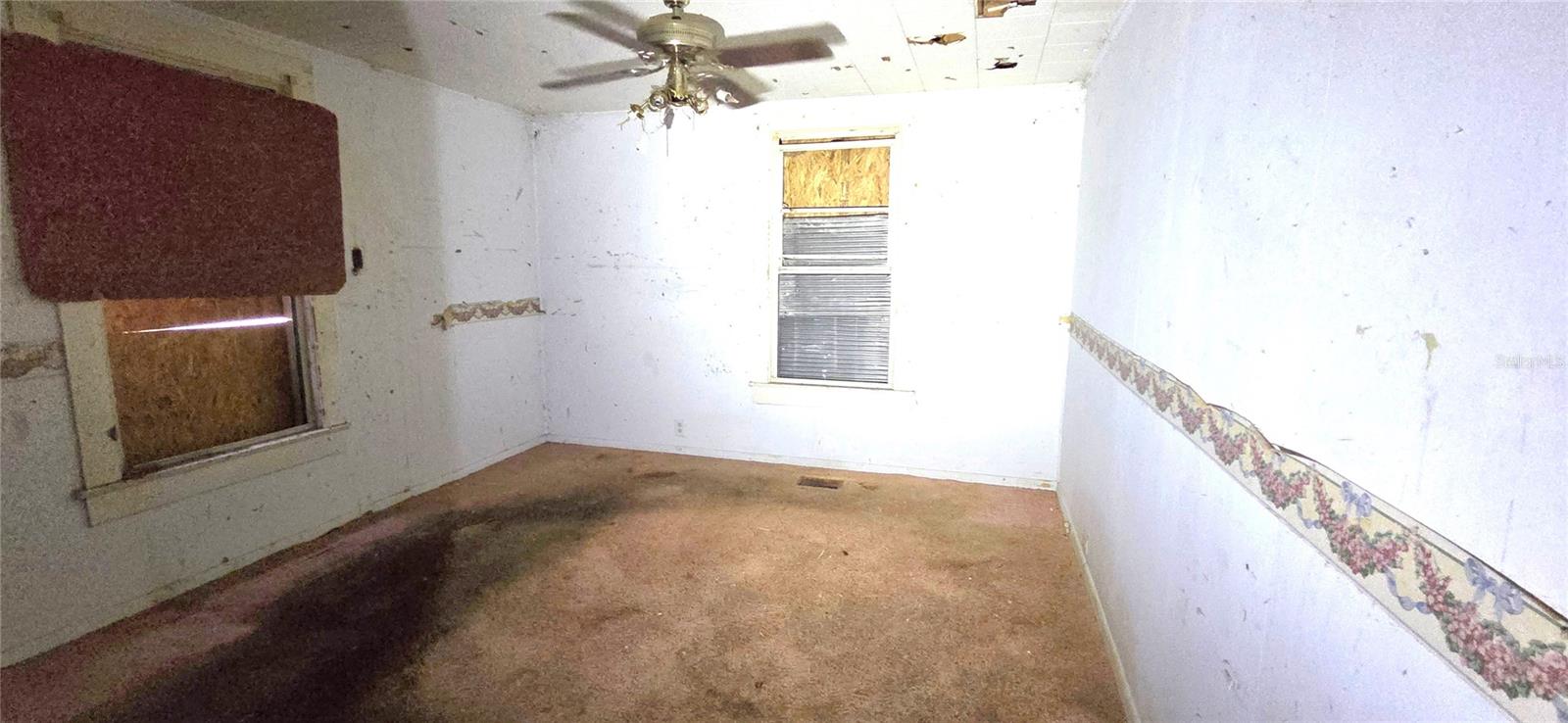 600 NW 9TH ST, MULBERRY, FL, 33860