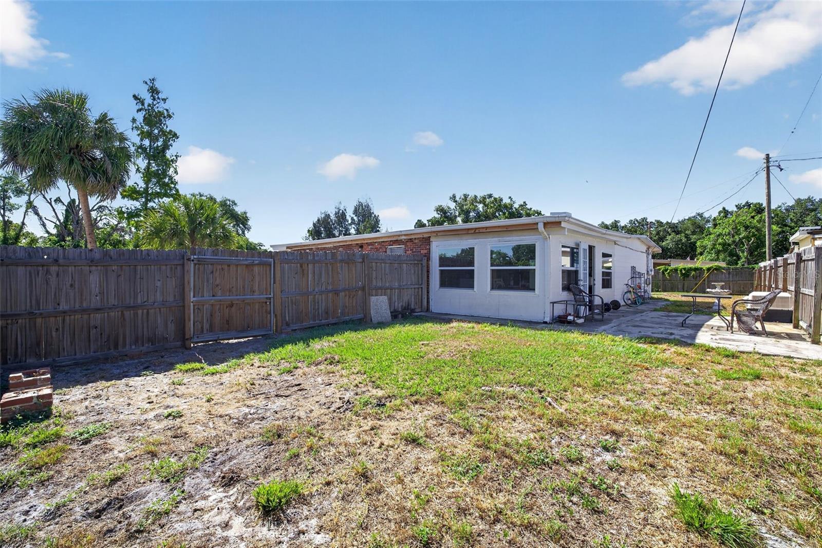2015 CLARICE CIR, TAMPA, FL, 33619