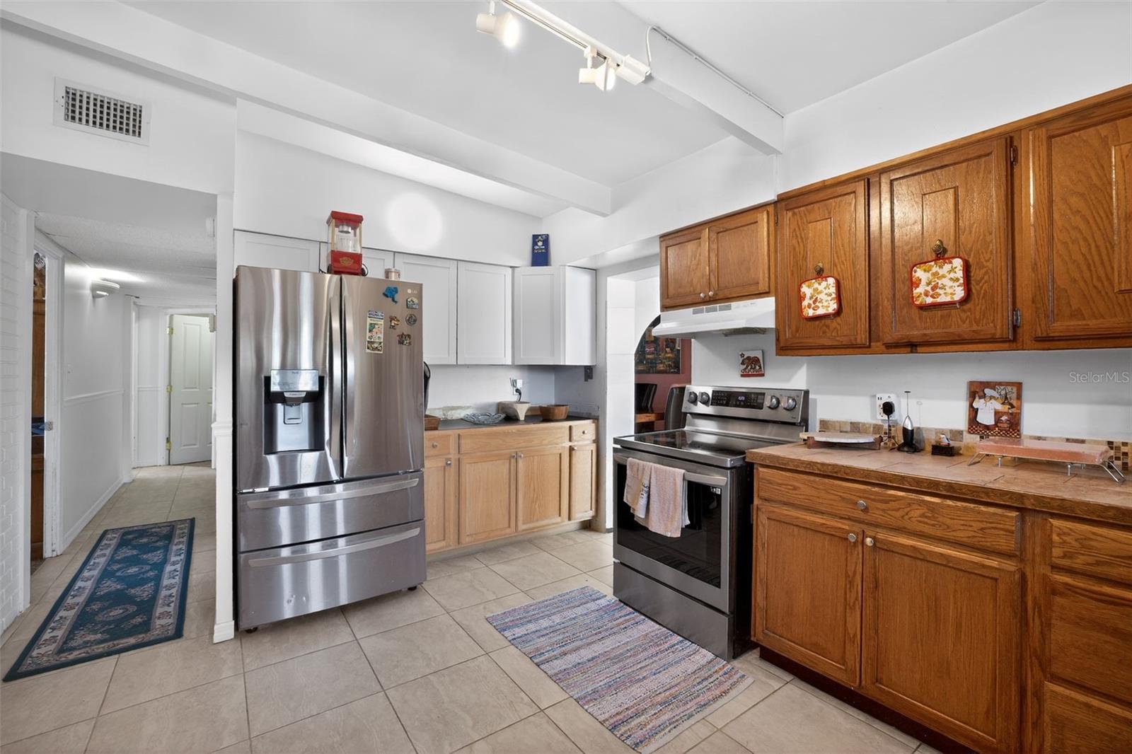2015 CLARICE CIR, TAMPA, FL, 33619