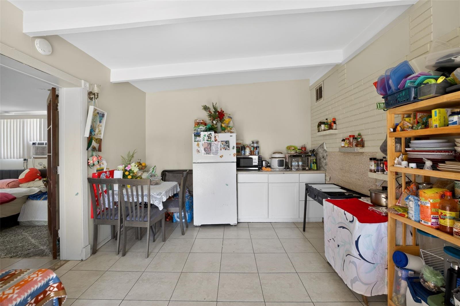 2015 CLARICE CIR, TAMPA, FL, 33619
