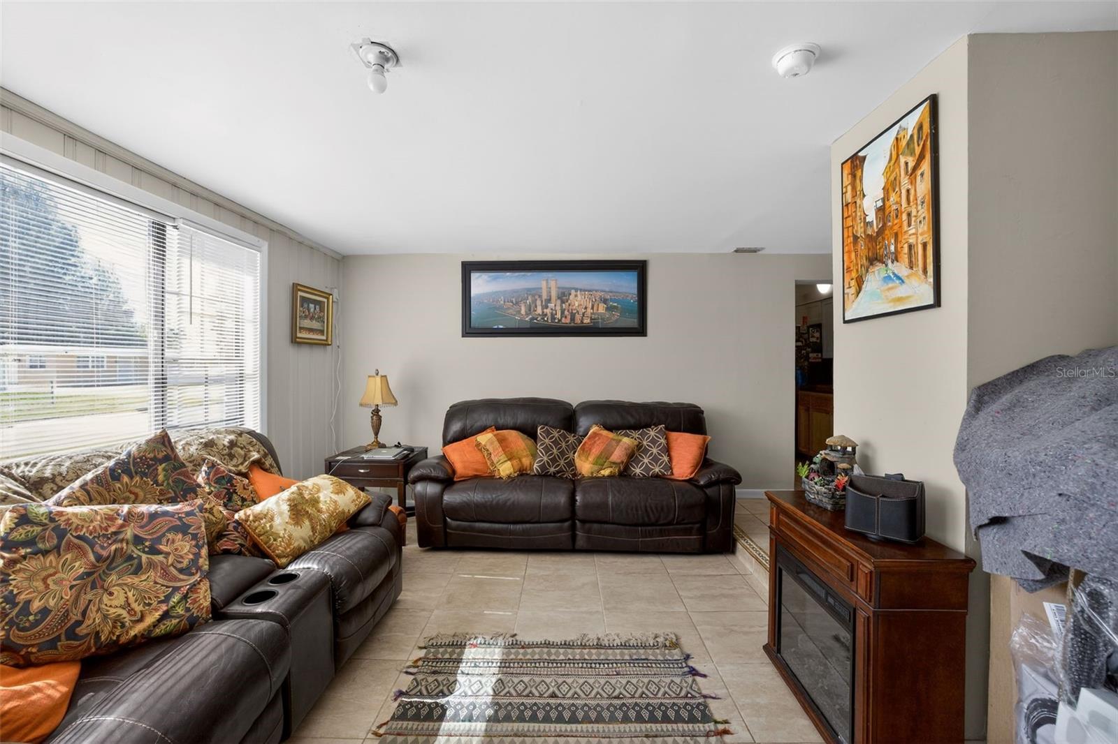 2015 CLARICE CIR, TAMPA, FL, 33619