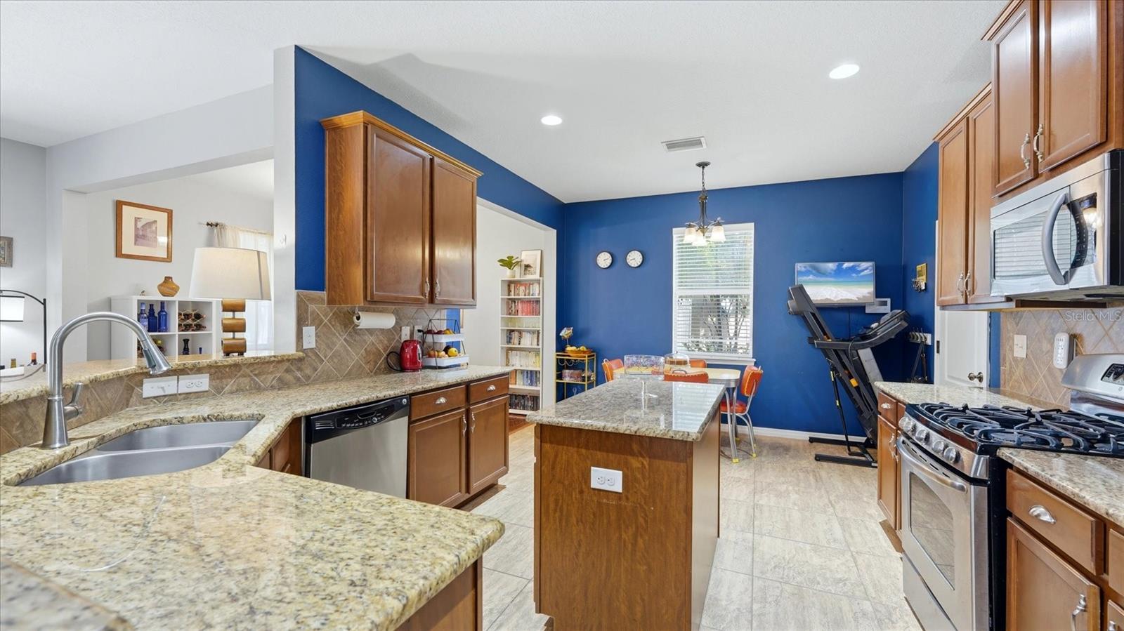 5666 AARON CT, SARASOTA, FL, 34232