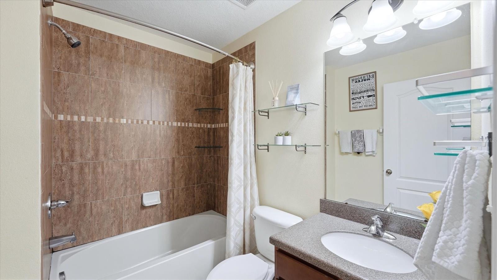 5666 AARON CT, SARASOTA, FL, 34232