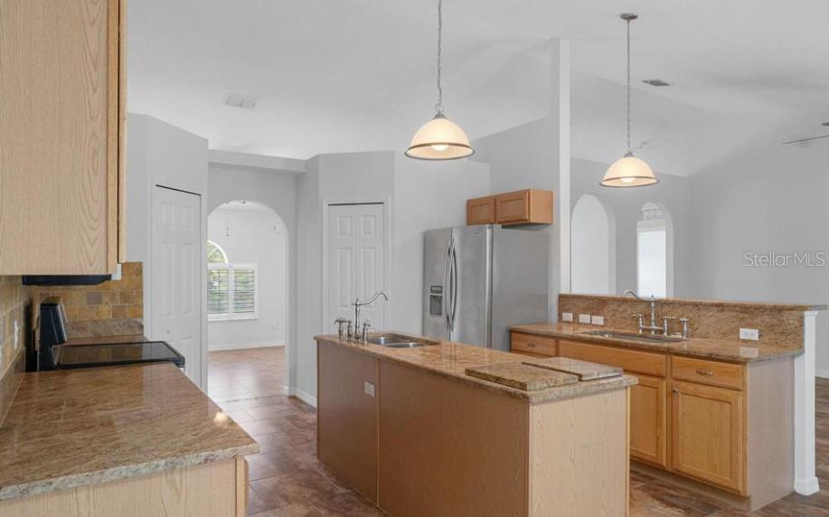 12411 CONVENT GARDEN RD, BROOKSVILLE, FL, 34613
