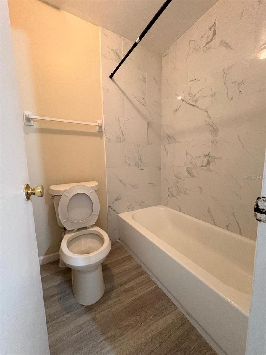 4155 S SEMORAN BLVD #3, ORLANDO, FL, 32822