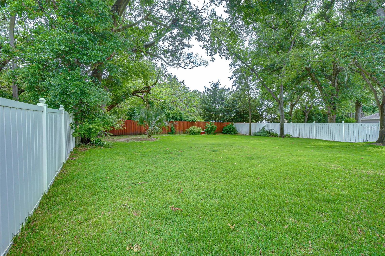 1142 LUMSDEN TRACE CIR, VALRICO, FL, 33594
