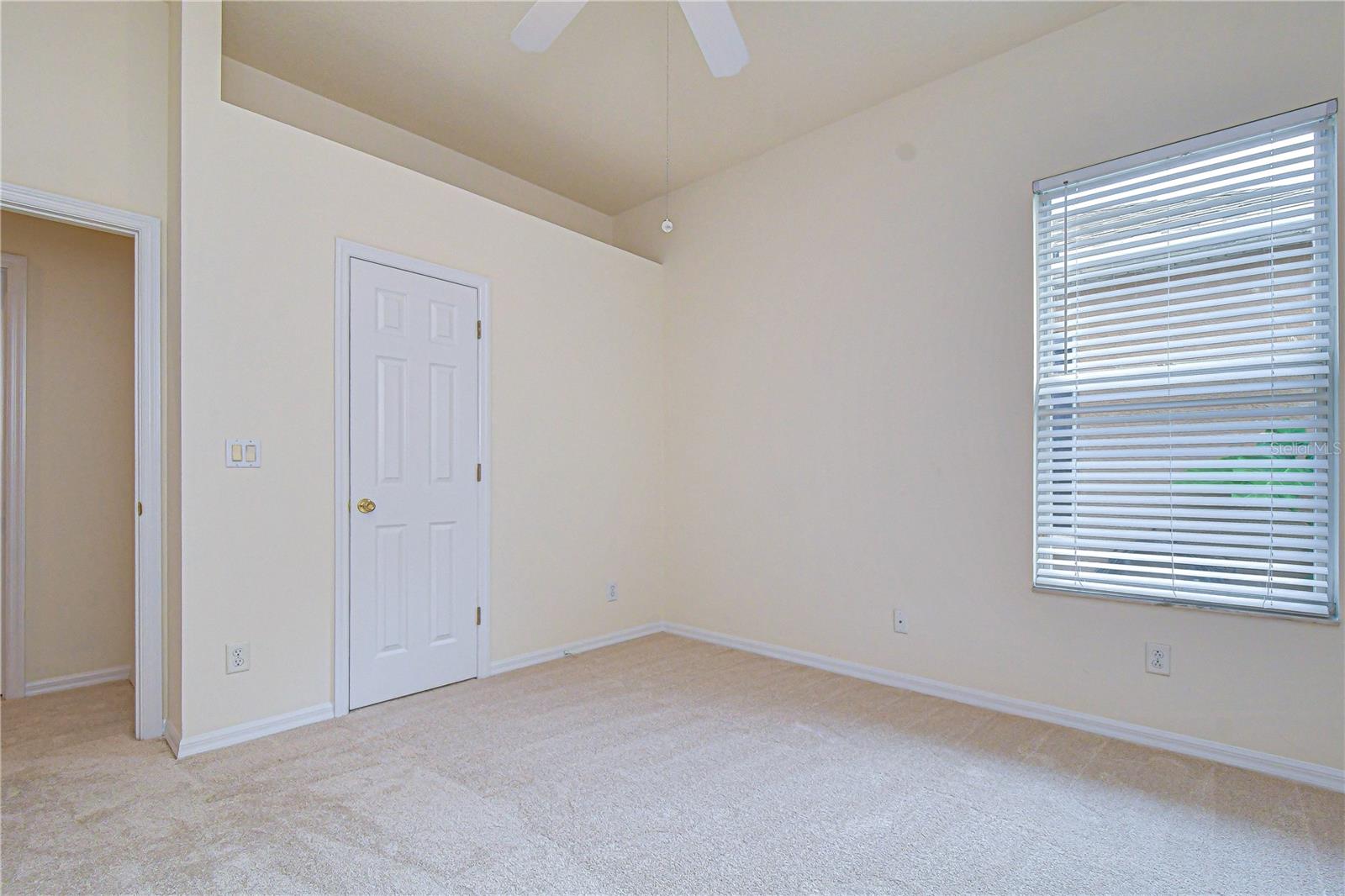 1142 LUMSDEN TRACE CIR, VALRICO, FL, 33594