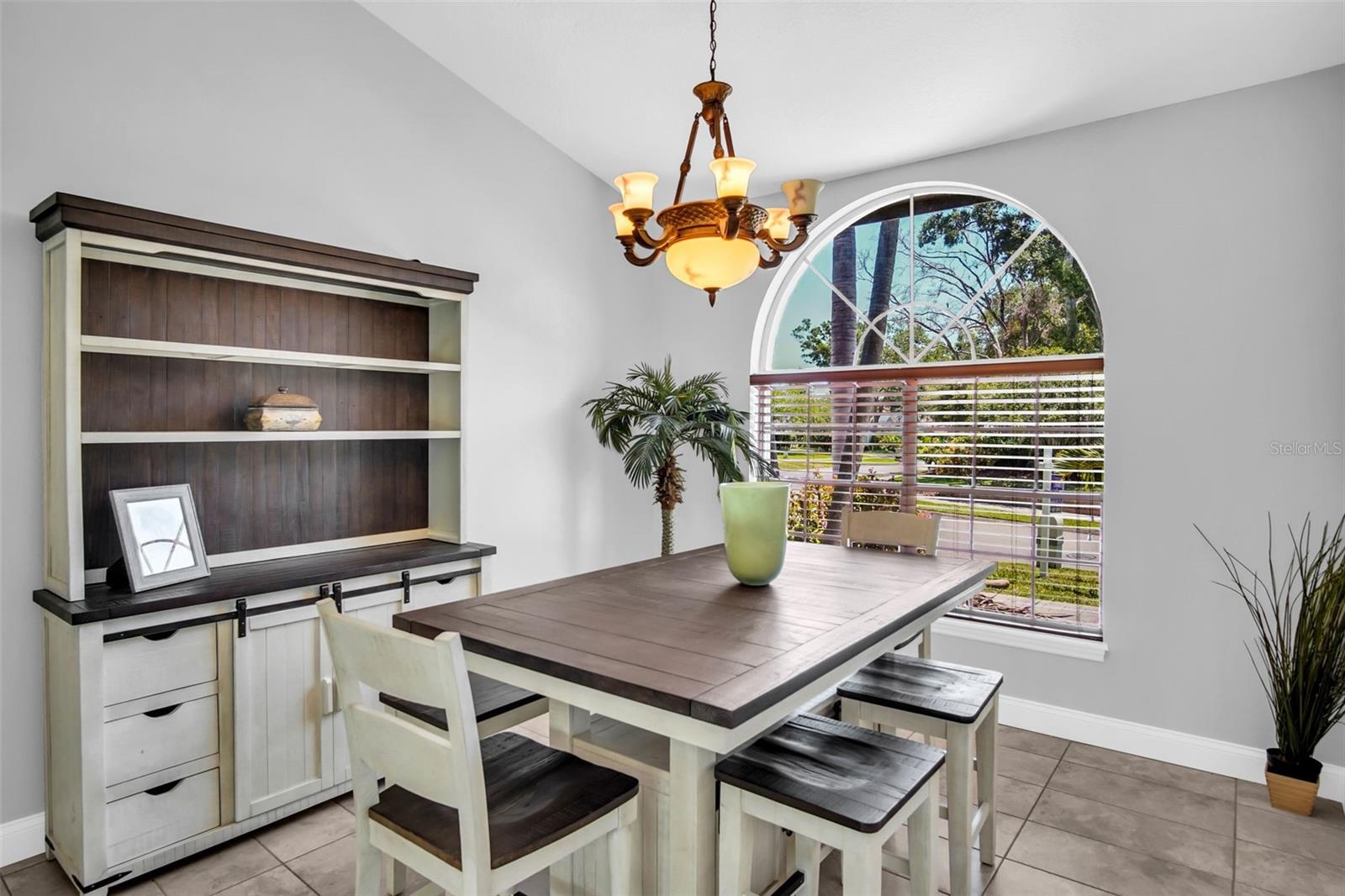 2654 CRYSTAL CIR, DUNEDIN, FL, 34698