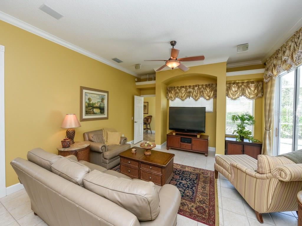 7104 SWITCHGRASS TRL, LAKEWOOD RANCH, FL, 34202