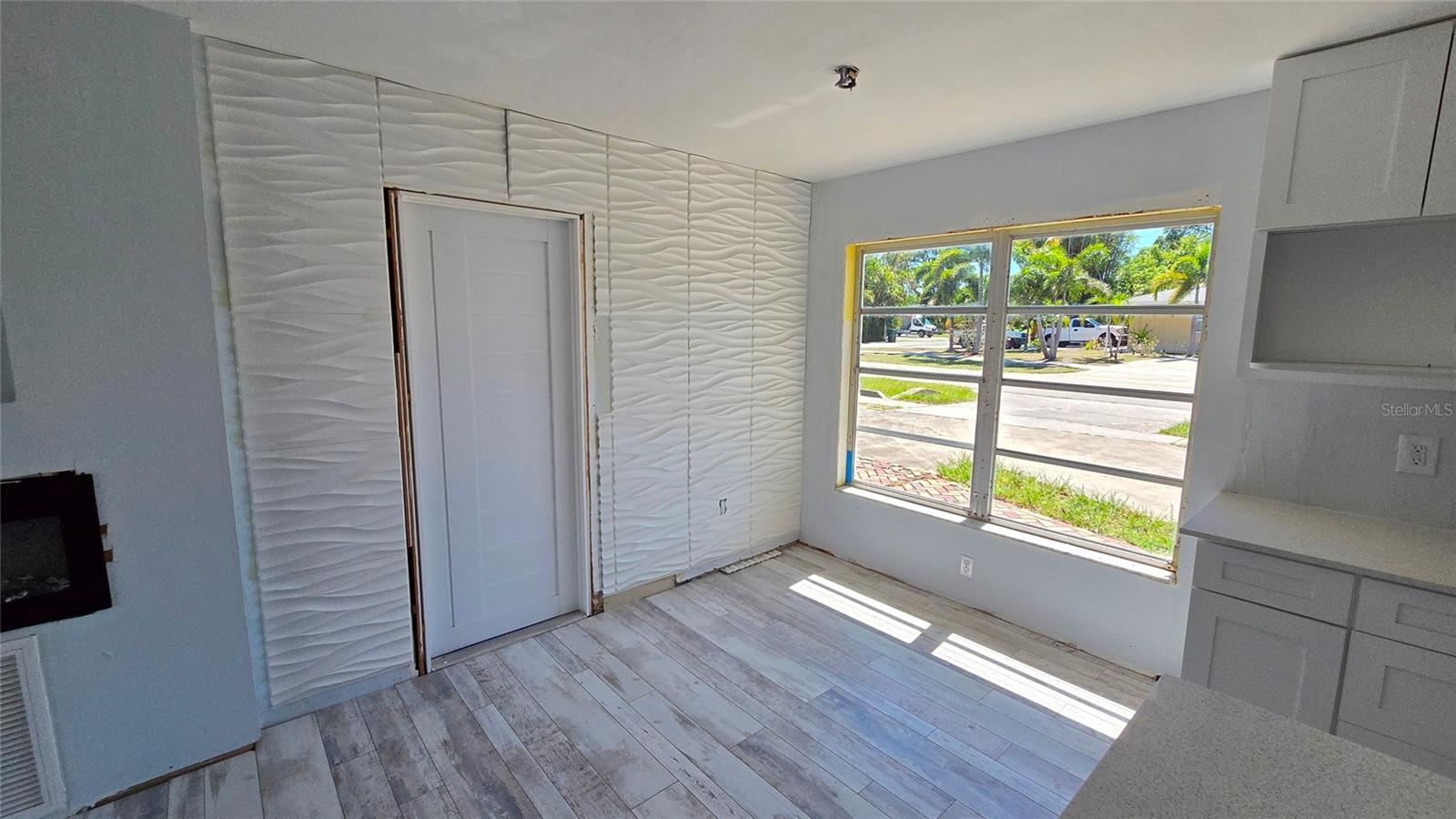 201 MARCO LAKE DR, MARCO ISLAND, FL, 34145