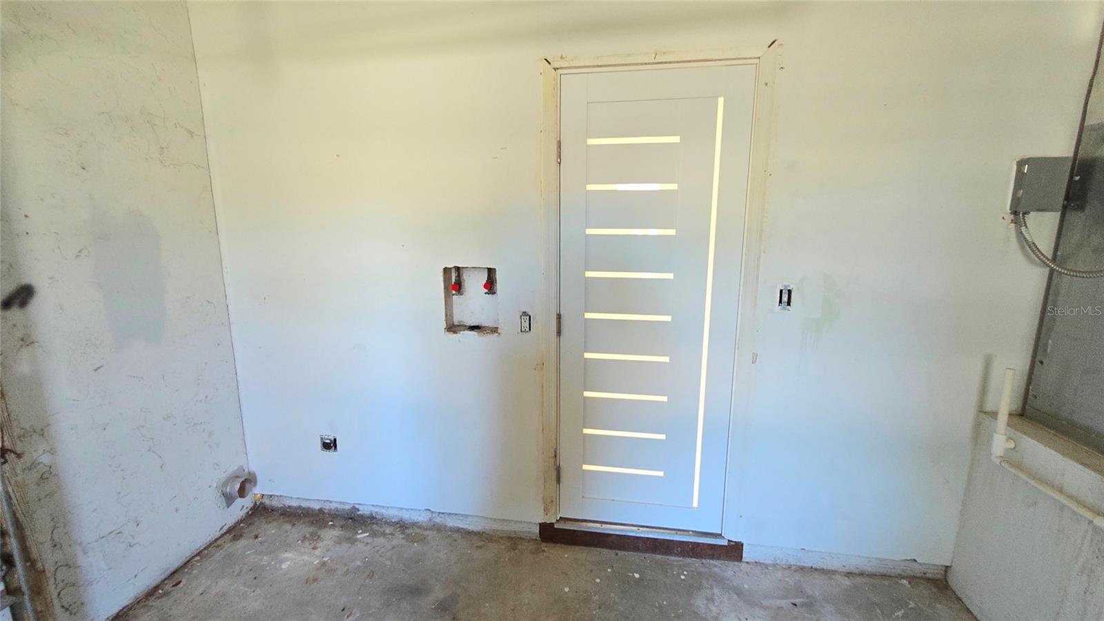 201 MARCO LAKE DR, MARCO ISLAND, FL, 34145