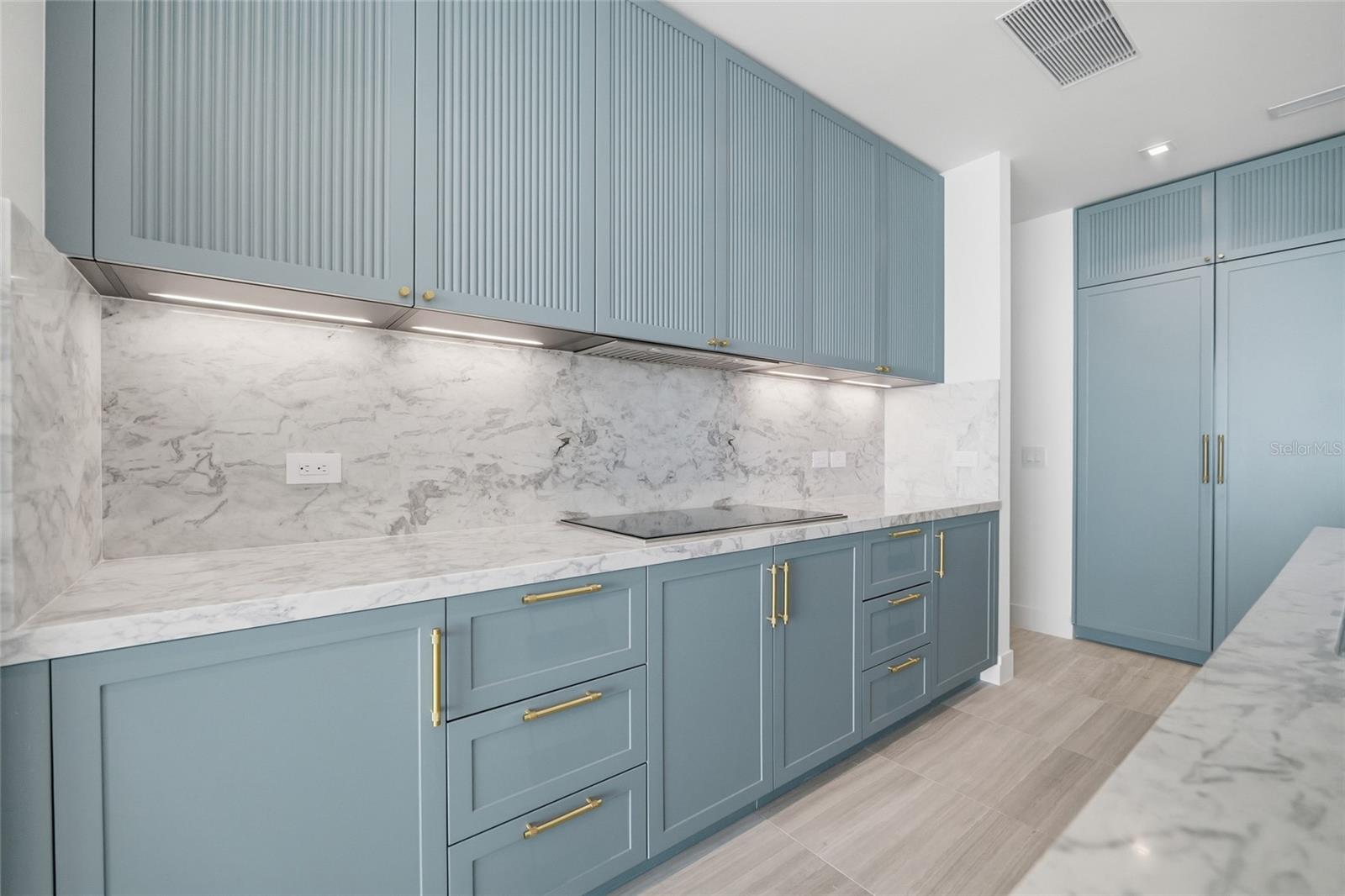 3015 S YSABELLA AVE #2102, TAMPA, FL, 33629