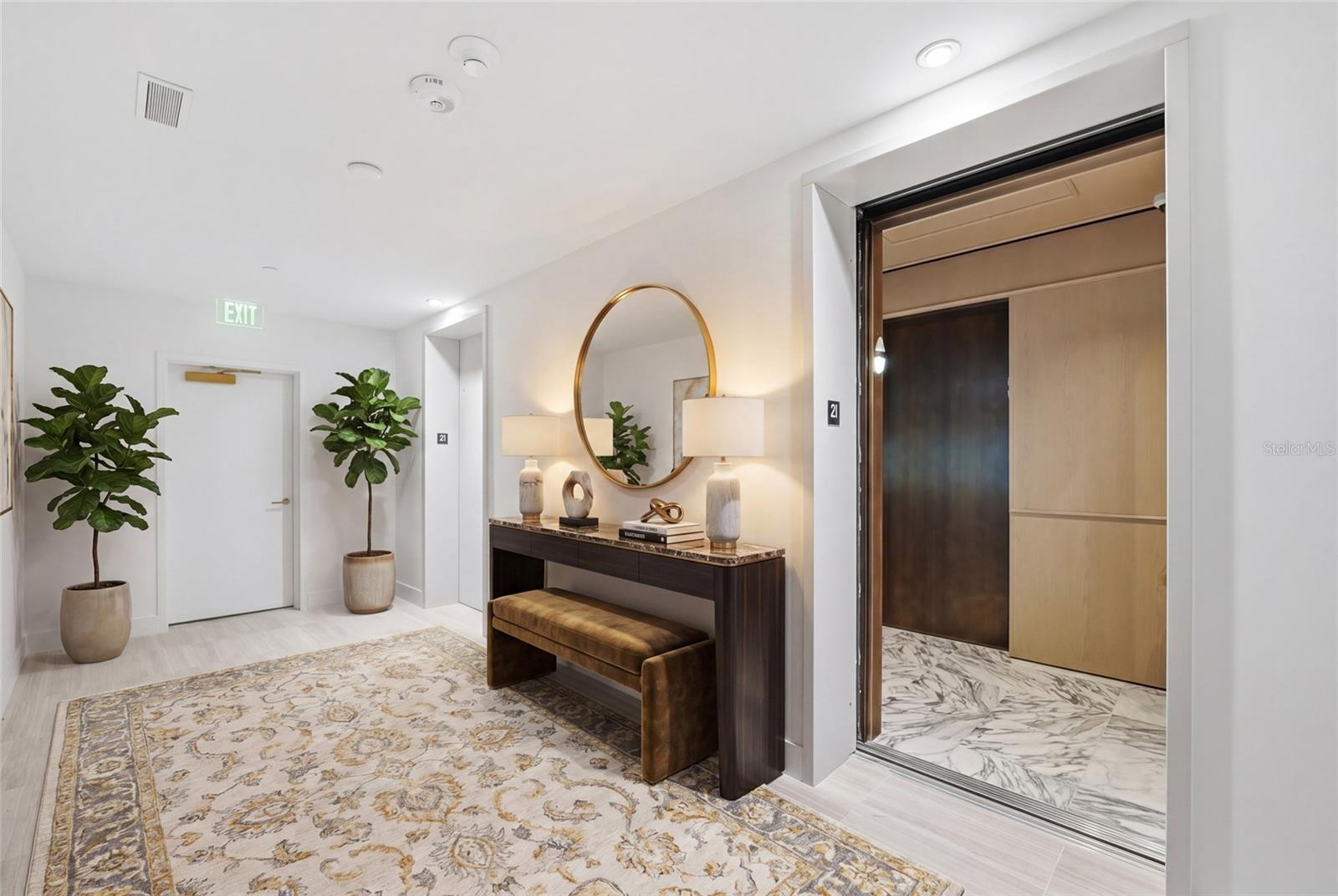 3015 S YSABELLA AVE #2102, TAMPA, FL, 33629