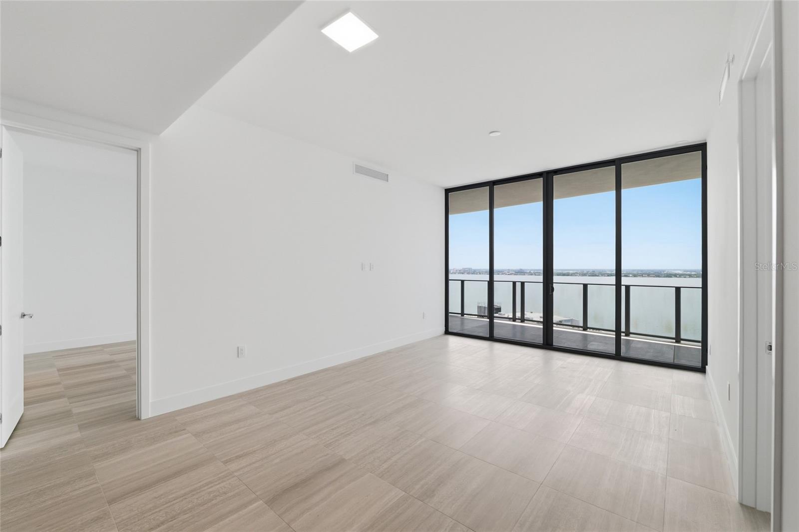 3015 S YSABELLA AVE #2102, TAMPA, FL, 33629