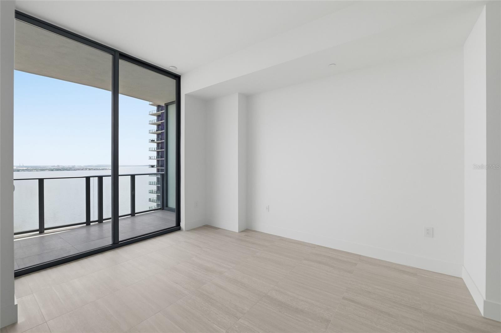 3015 S YSABELLA AVE #2102, TAMPA, FL, 33629
