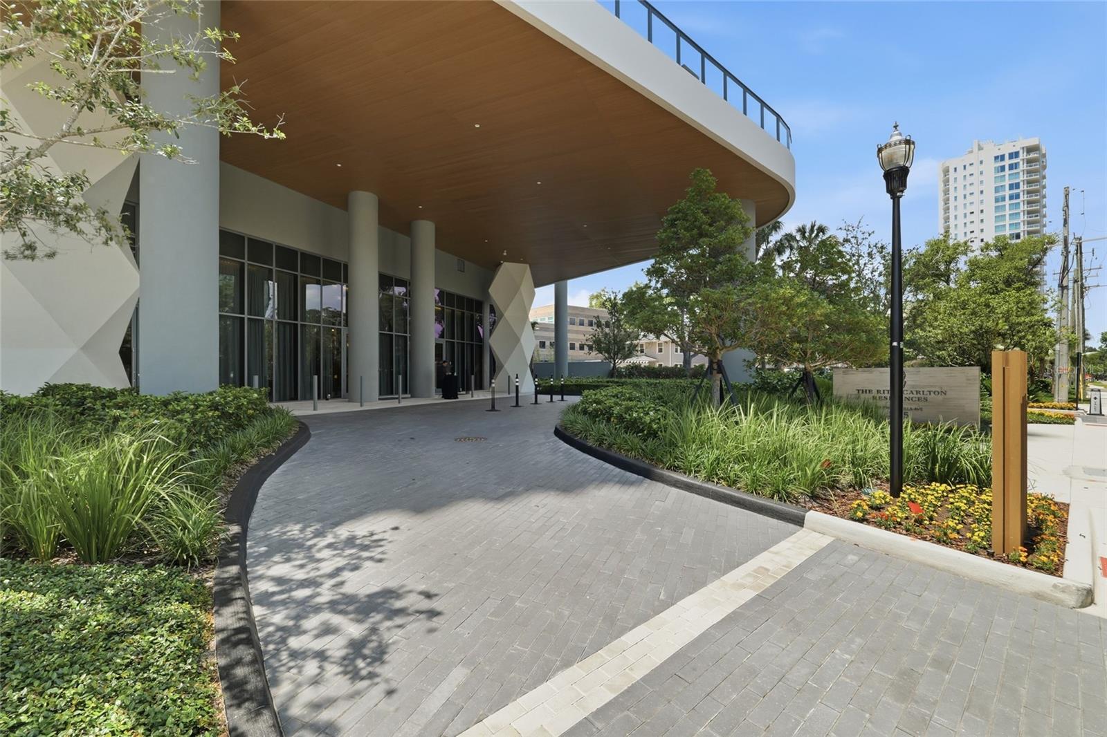 3015 S YSABELLA AVE #2102, TAMPA, FL, 33629