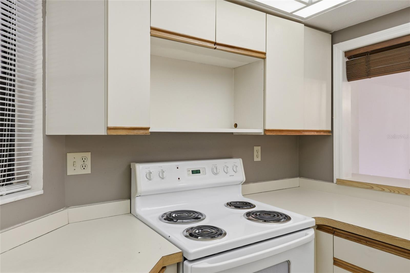23465 HARBORVIEW RD #913, PUNTA GORDA, FL, 33980