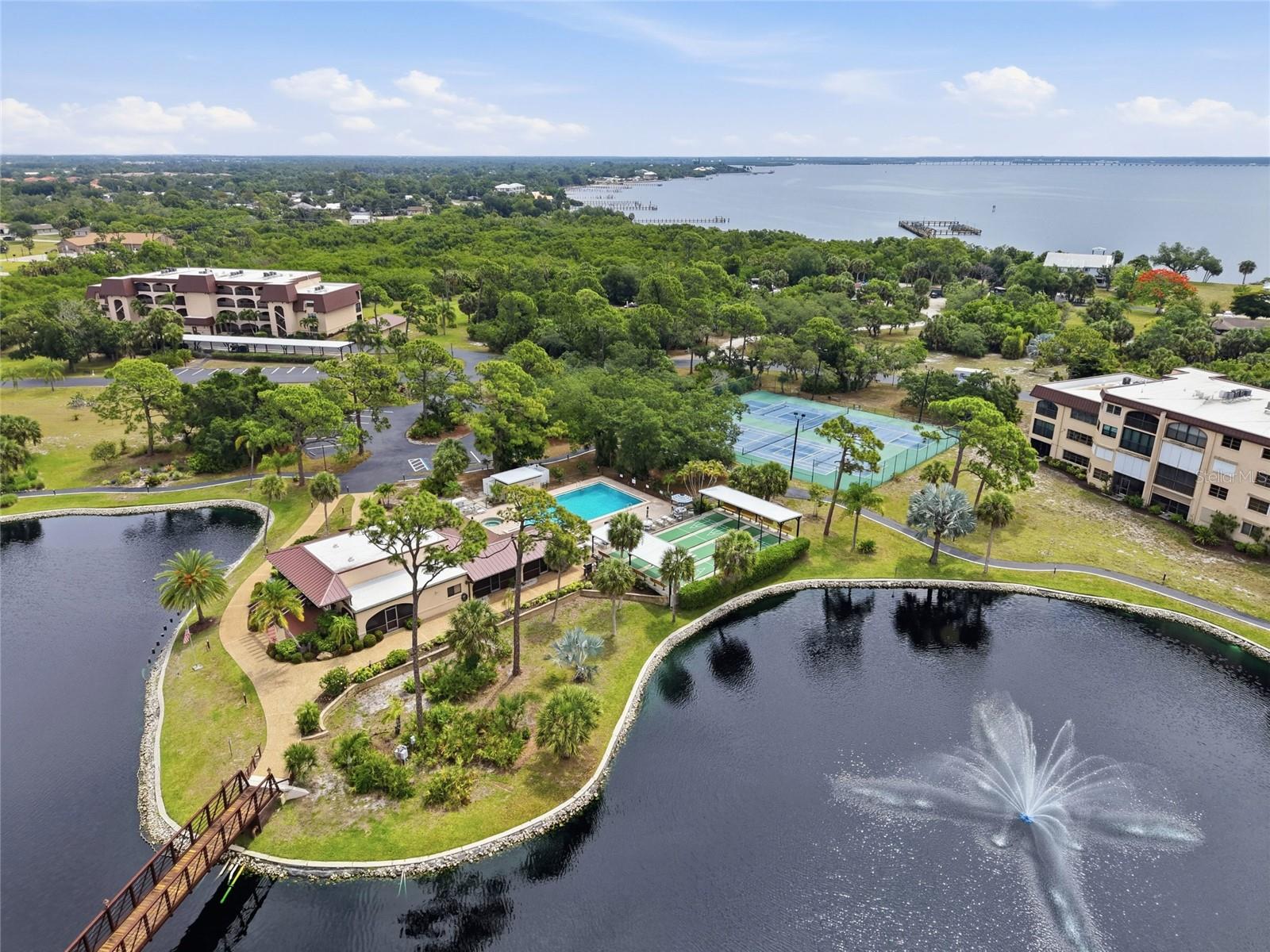 23465 HARBORVIEW RD #913, PUNTA GORDA, FL, 33980