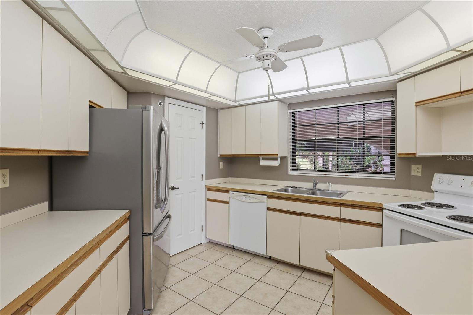 23465 HARBORVIEW RD #913, PUNTA GORDA, FL, 33980