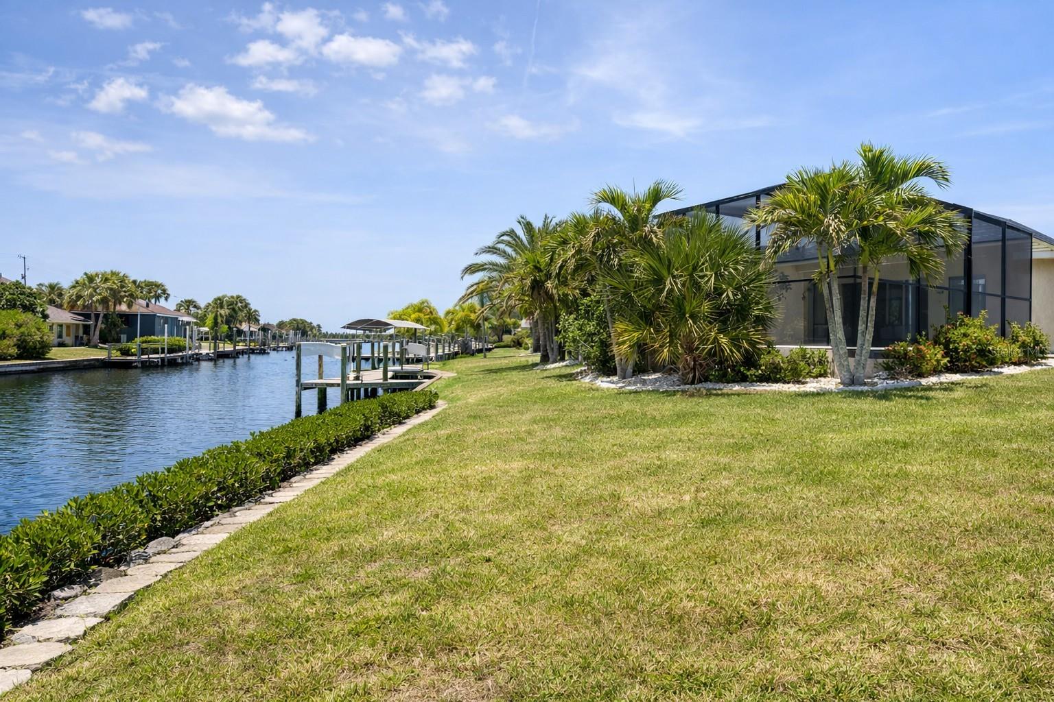 18146 AVONSDALE CIR, PORT CHARLOTTE, FL, 33948