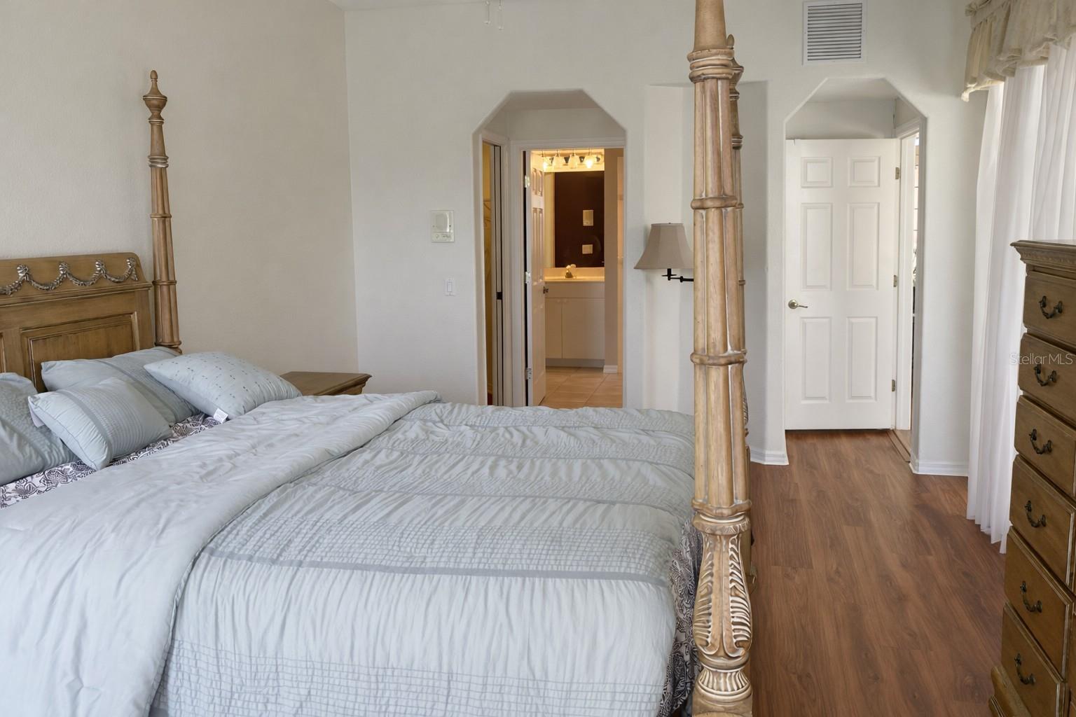 18146 AVONSDALE CIR, PORT CHARLOTTE, FL, 33948
