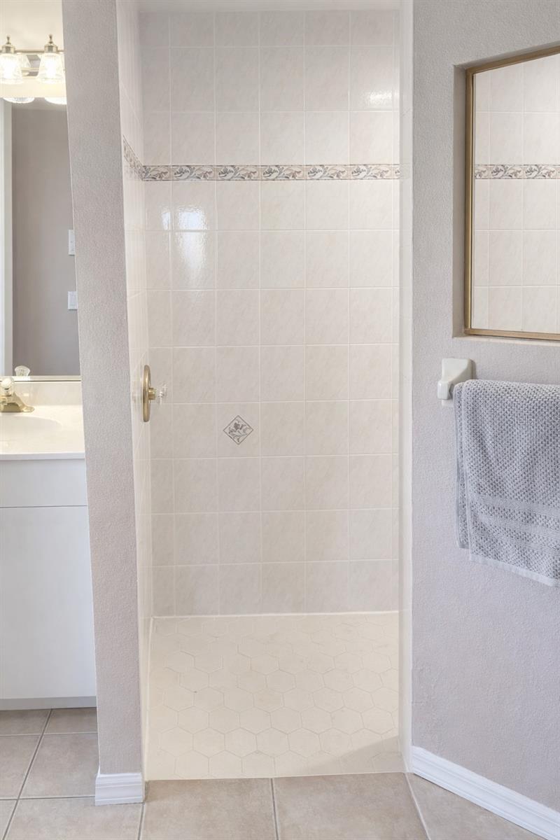 18146 AVONSDALE CIR, PORT CHARLOTTE, FL, 33948