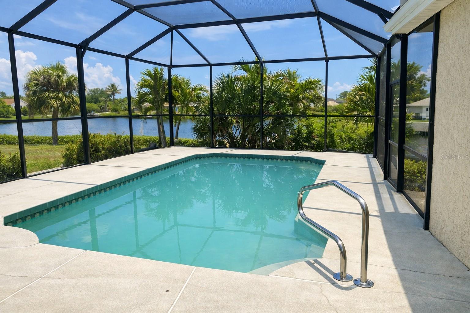 18146 AVONSDALE CIR, PORT CHARLOTTE, FL, 33948