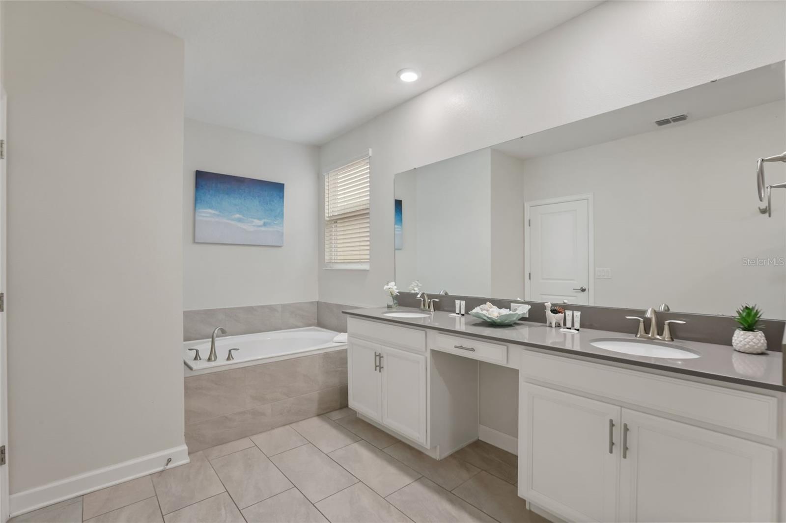 621 DROP SHOT DR, DAVENPORT, FL, 33896