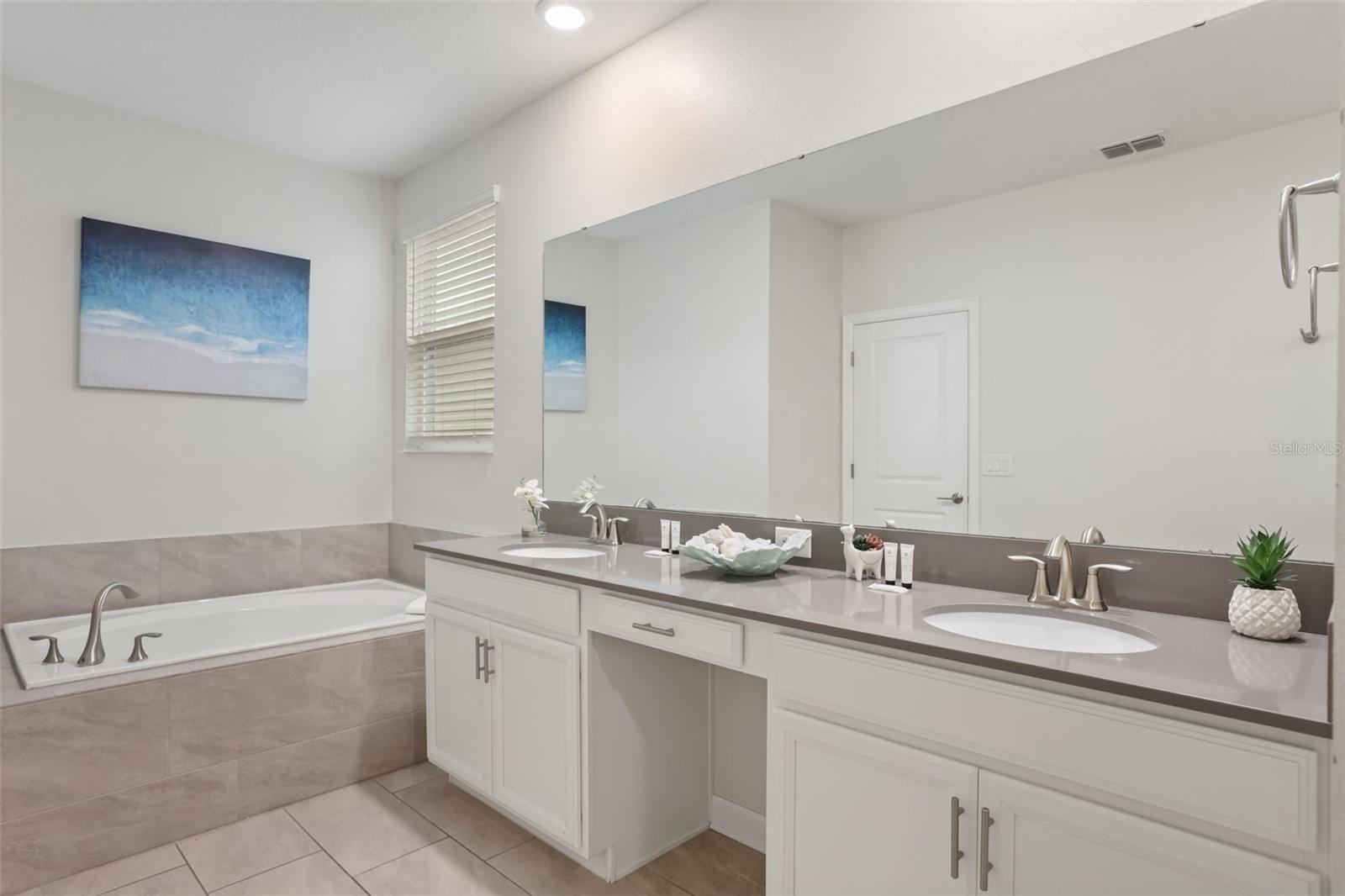 621 DROP SHOT DR, DAVENPORT, FL, 33896